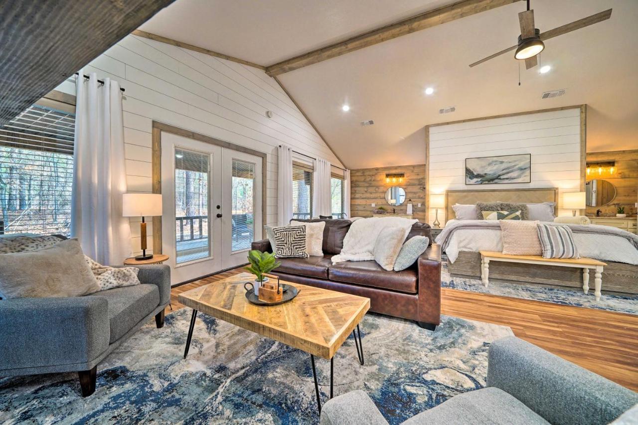 Appartement Chic Broken Bow Escape With Hot Tub And Fire Pit! à Stephens Gap Extérieur photo